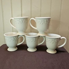 Chris Madden JCP Home Corvella Ivory Cream 12 Oz Pedestal Coffee Mugs Lot of 5