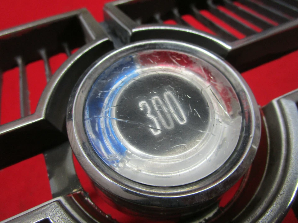 Chrysler 300 1969 parrilla delantera Foto 4 de 4