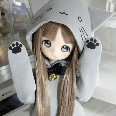 Lovely 1/4 BJD Doll SD Resin Joints Bare Doll Cartoon Girl Face Makeup Eyes Gift