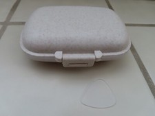 Holii Travel Pill Organizer 8 Compartment Portable Pill Case Daily Pill Box New