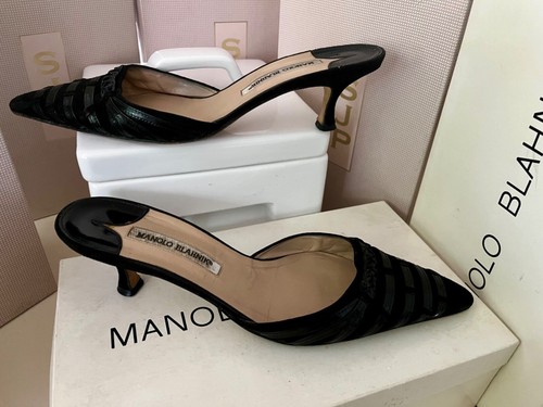 MANOLO BLAHNIK MULES 39.5 Black suede trim. Kitten Heels. Very good condition - Picture 11 of 18