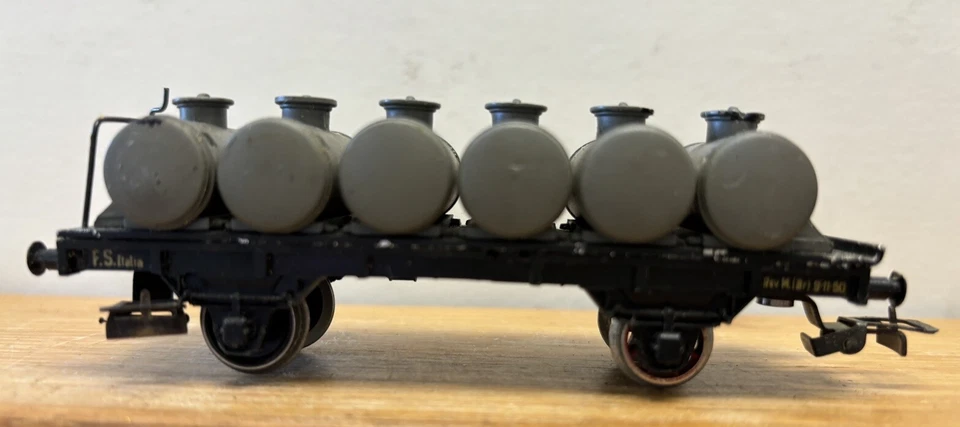 Rivarossi Tank Truck M.6 Querliegenden Tanks And Federpuffern D. FS Italia - Image 2 of 4