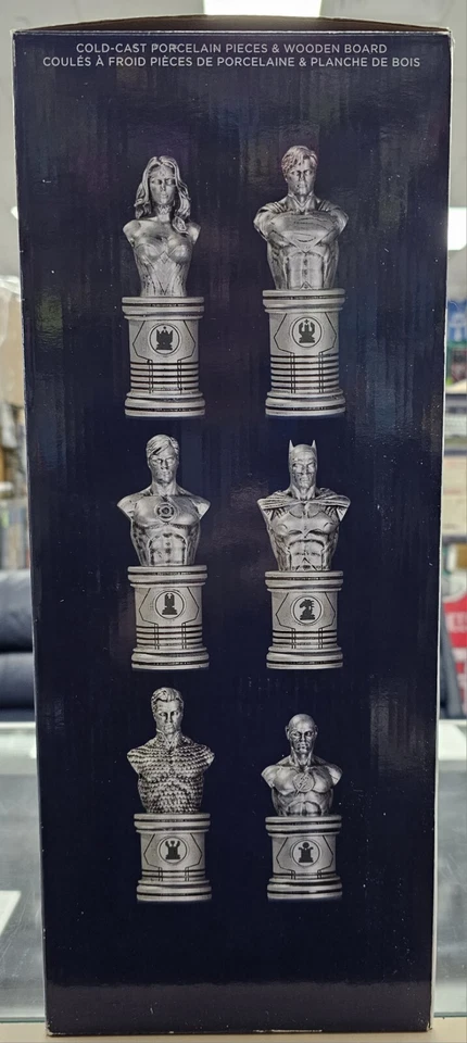 DC Collectibles DC Comics New 52 Justice League Chess Set NEW In Box LTD ED - Image 2 of 4