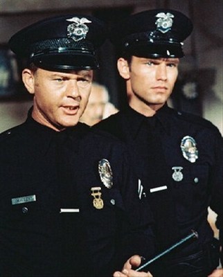 KENT MCCORD als Officer James A.  JI  Poster Foto 24x20'' Schön 238274