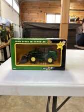 John Deere Telehandler 1/32 Scale 40062