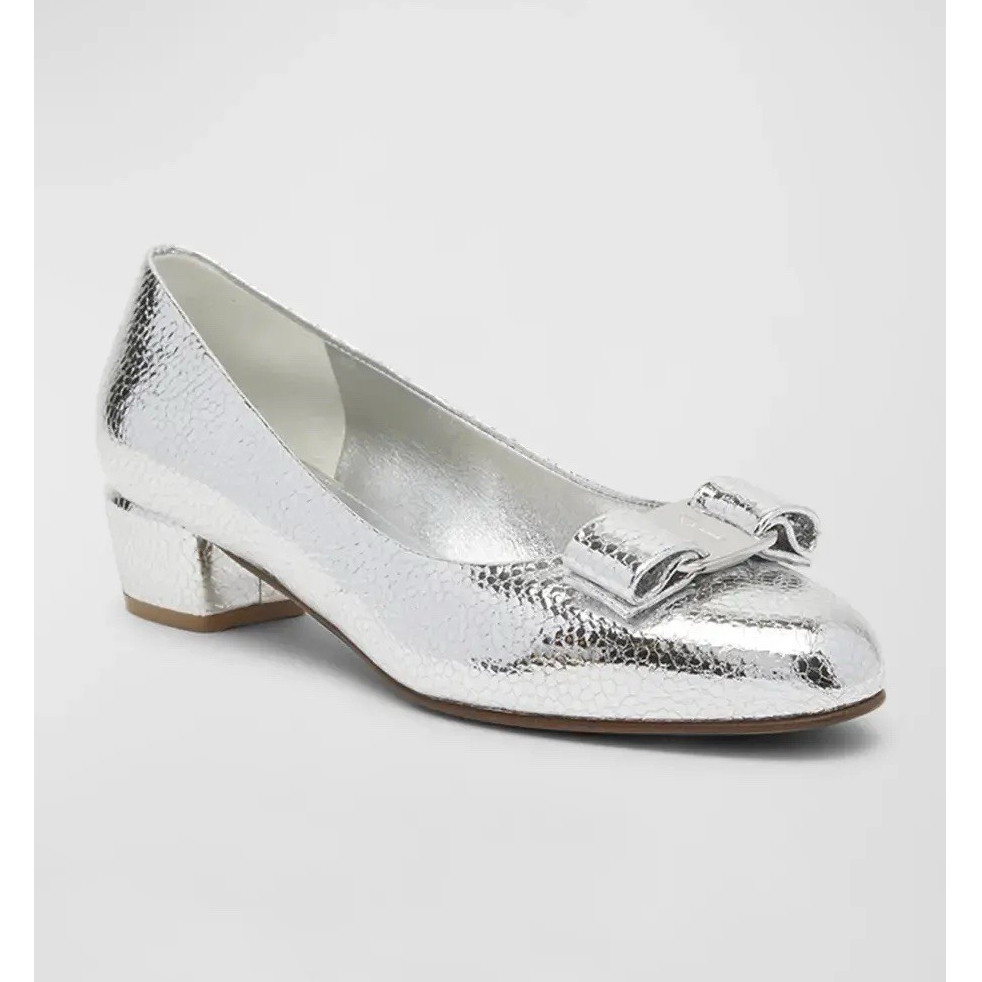 Salvatore Ferragamo Silver Patent Leather Bow Block Heel Pumps 8 C