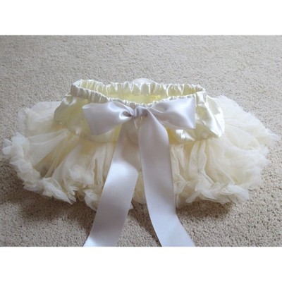 NEW Girls 0-6 mo Ivory Tutu Pettiskirt Baby Skirt Newborn Photography Photo