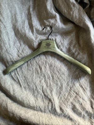 MR & MRS ITALY LARGE CLOTHES HANGER W/ LOGO GREEN Coat/jacket
