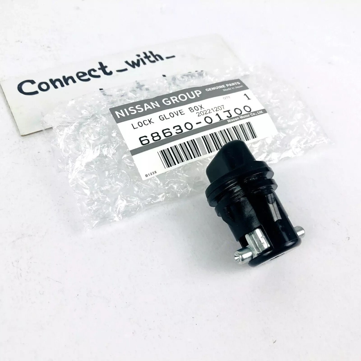 NISSAN GENUINE LOCK ASSY-GLOVE BOX 68630-01J00 6863001J00 Motors