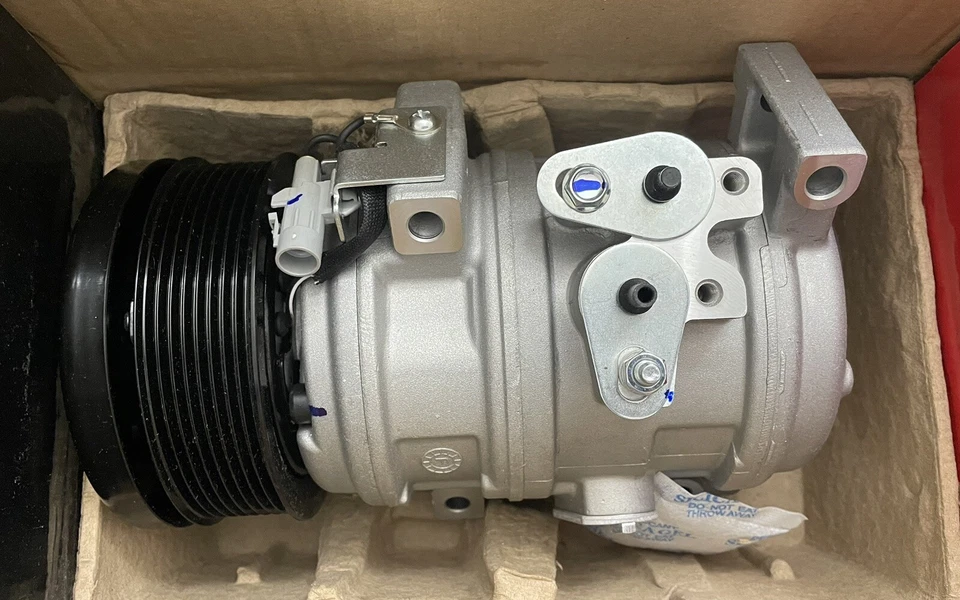 Compresor de aire acondicionado - Compresor nuevo 4 estaciones 158325 para Toyota Tundra 07-21 5,7 L-V8 Foto 3 de 3