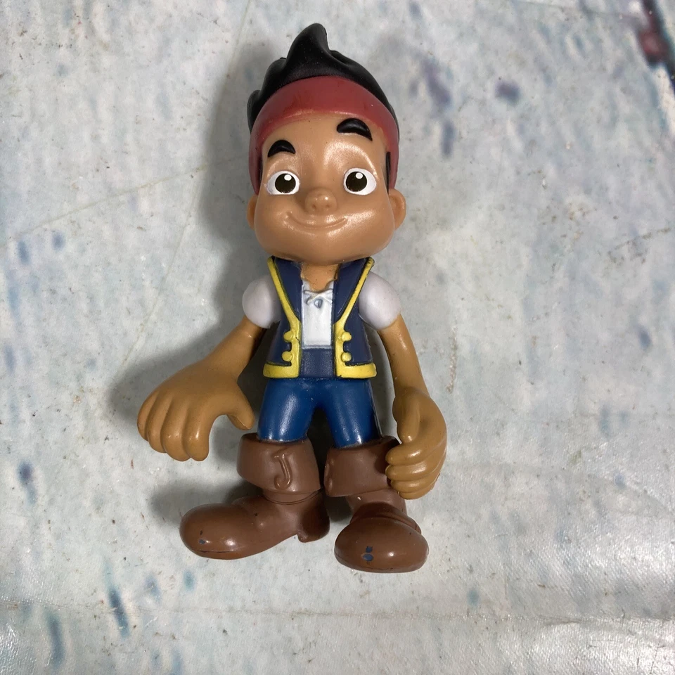 3 Jake And The Neverland Pirates Figures - Captain Hook and 2 Jakes - 3.25" / B - Image 2 of 4