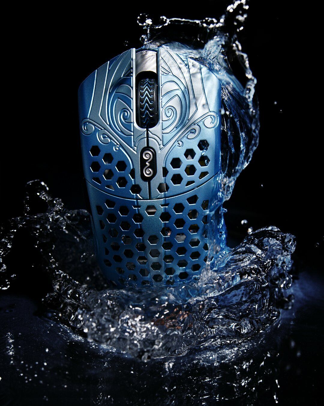PREORDER CONFIRMED Finalmouse Starlight-12 Popular products Jacksonville Mall Small Poseidon Mouse