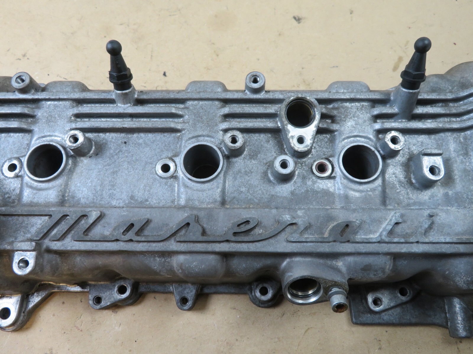 2014-2017 MASERATI GHIBLI SQ4 3.0L TWIN TURBO ENGINE RIGHT SIDE VALVE COVER OEM
