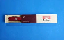 Victorinox Swiss Army Knife Outdoorsman Marlboro