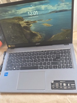 Acer Aspire 5 Laptop 15.6'' - Core i5-13420H/ 8GB RAM / 512GB SSD Good