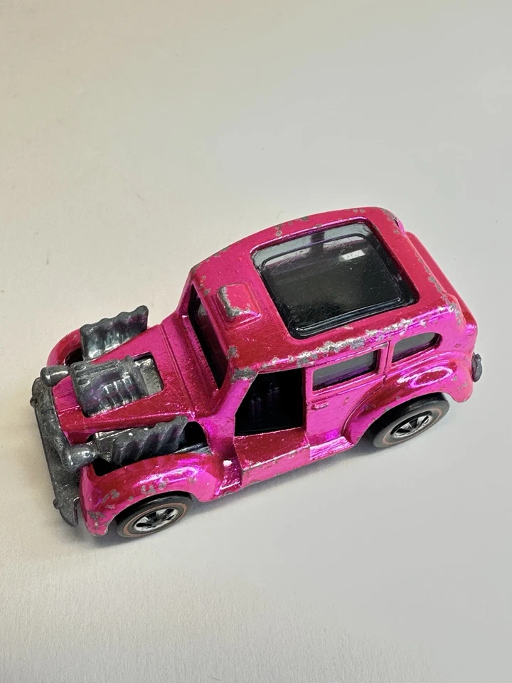 De colección 1971 Redline Hot Wheels EE. UU. Cockney cabina rosa intenso con calcomanía original Foto 2 de 4