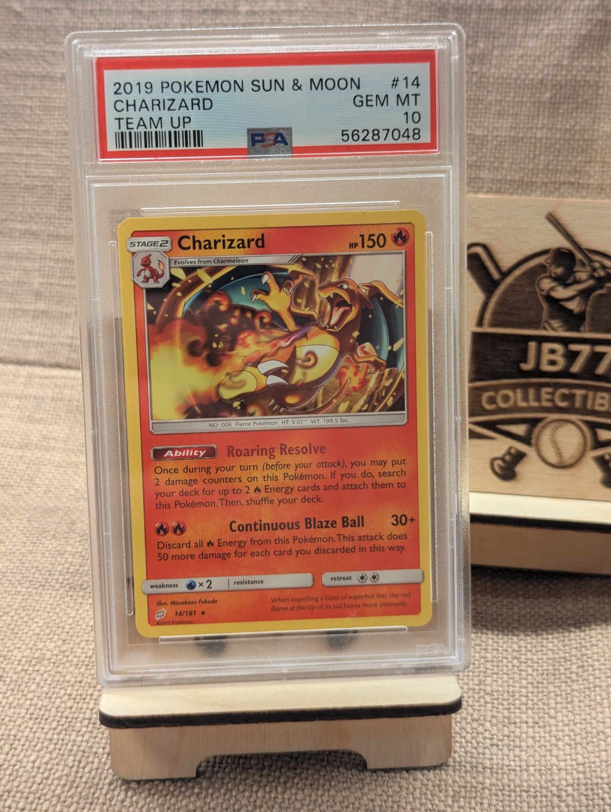 2019 POKEMON SUN & MOON TEAM UP #14 CHARIZARD PSA 10