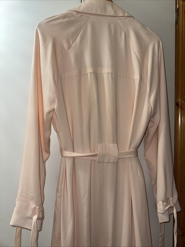 Próxima gabardina exterior melocotón/rosa etiquetas nuevas talla 12 ligera con cinturón - Imagen 12 de 15