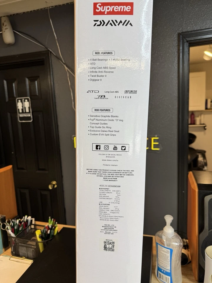 Supreme® Daiwa DV1 Fishing Rod and Reel SS23 - Image 4 of 4