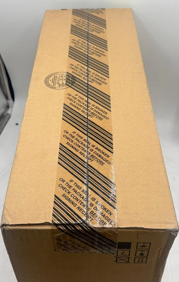 Dell P2011H 20" Professional LED LCD PC Computer Flat Panel Display Monitor -NEW - Image 4 of 4