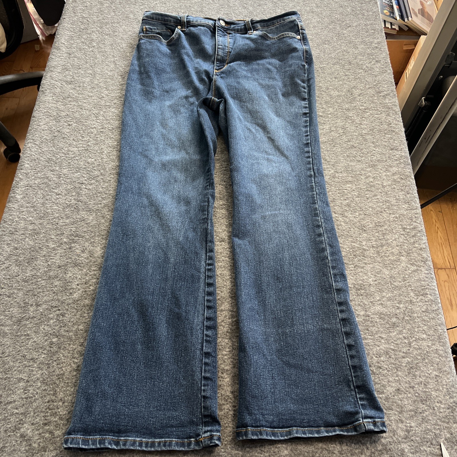 Gloria Vanderbilt Amanda Bootcut Jeans Womens 14 Short Dark Wash High Rise Denim