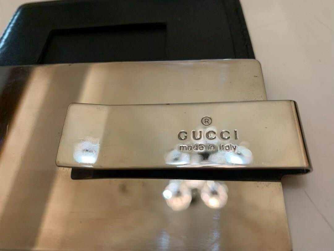 Authentic GUCCI money clip silver & black Engraving metal Authentic GUCCI money clip silver & black Engraving metal