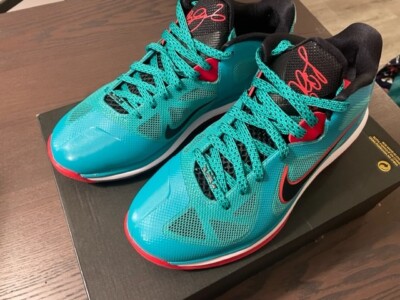 New Nike LeBron IX UK7 US8 EUR41 Low LFC Green Action Red DQ6400-300 Liverpool