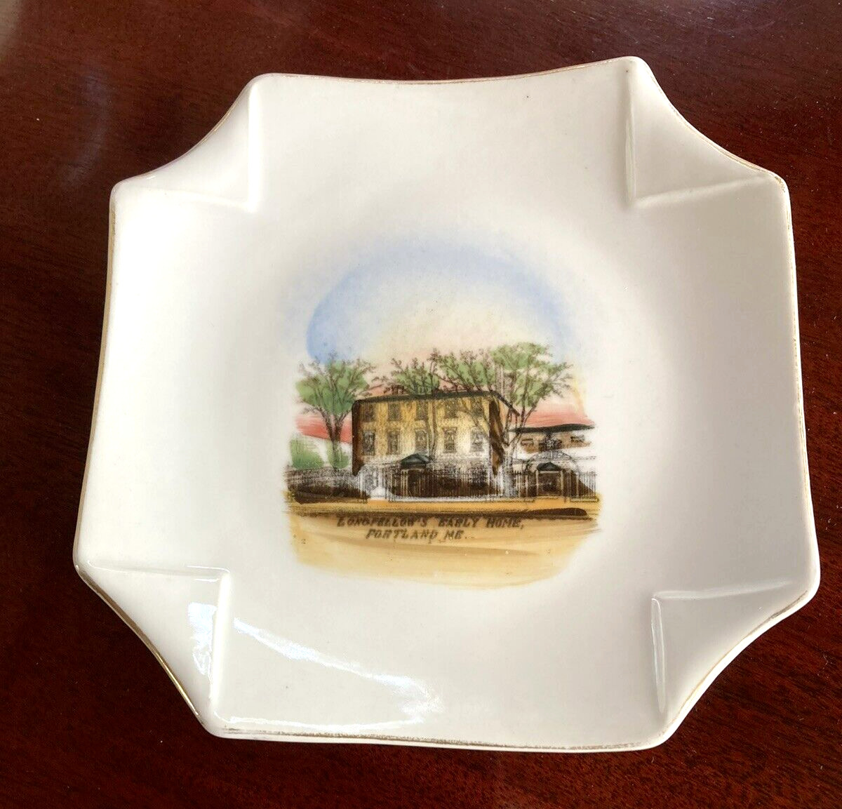 PORTLAND, MAINE 5" VINTAGE SOUVENIR PORCELAIN PIN PLATE LONGFELLOWS EARLY HOUSE