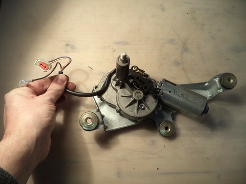 Wischermotor Motor Scheibenwischer hinten Ford Mondeo 93BG-17K441-W1C 7010