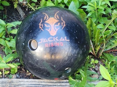 MOTIV Jackal Rising ボウリングボール Motiv Jackal Rising Bowling Ball Black Red Green Drilled 14 to 15