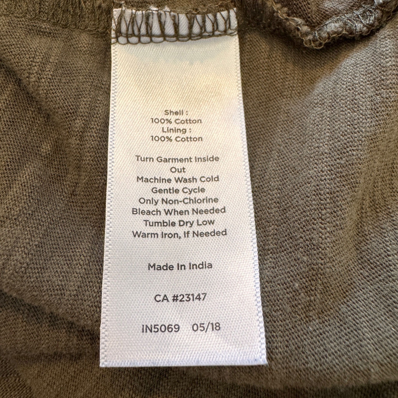 TALBOTS Womens T-Shirt LARGE Olive Green Cotton Window Pane Design Minimalist