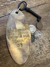 Vintage CO. EBENEZER CRAFTS PUBLICK HOUSE STURBRIDGE MASS. Solid Brass Room Key