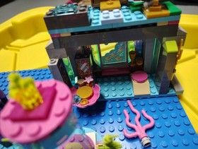 LEGO Disney: Ariel and the Magical Spell (41145) Mint Condition + Extra Plate