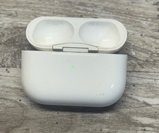 Genuine Apple Airpods Pro 1st Generation Charging Case ONLY A2190 Lightning