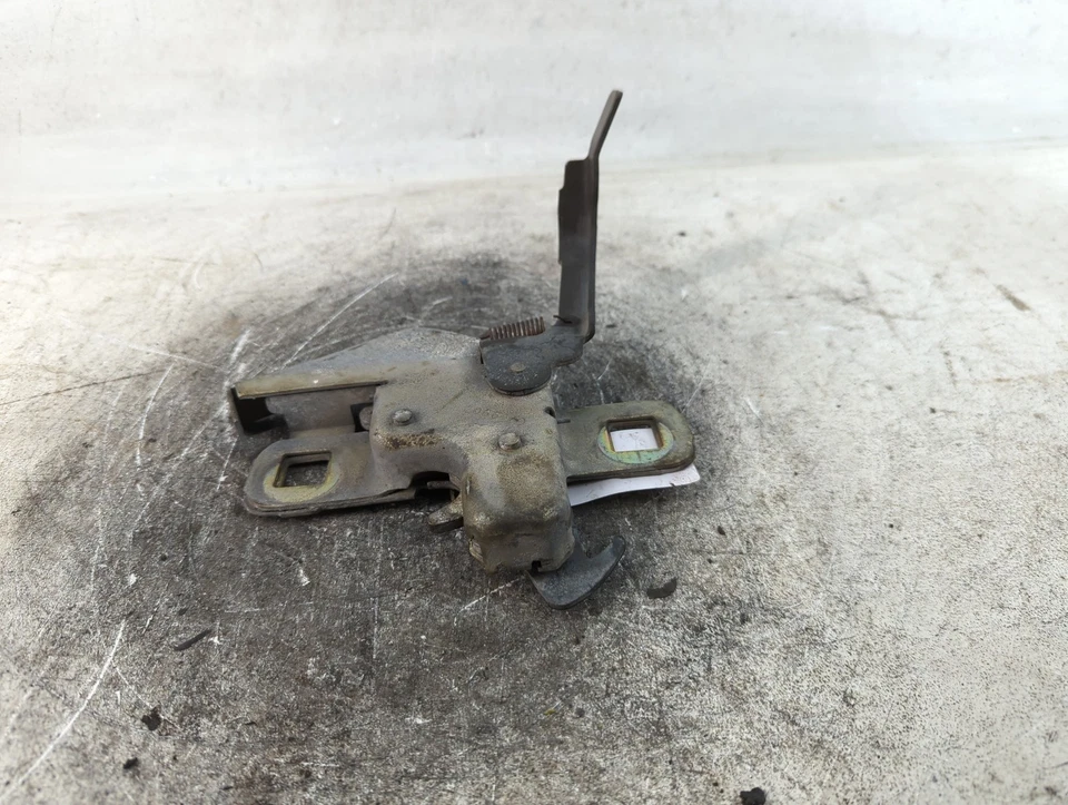 Ford F-150 1996 montaje de pestillo de capó JJ60O Foto 2 de 4