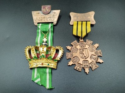 Collectible German badges Pendants Memorial signs Berlin Volkswandern   361А