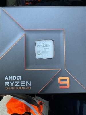 AMD Ryzen 9 7900x Processor (5.6 GHz, 12 Cores, LGA 1718/Socket AM5) Box -...