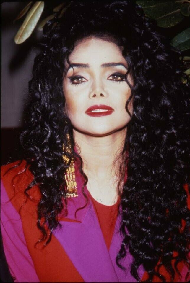 LD139-03 LA TOYA JACKSON Lot of (3) Original 35mm Slides LD139-03 LA TOYA JACKSON Lot of (3) Original 35mm Slides