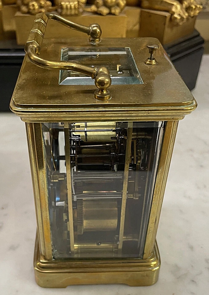 Reloj carro repetidor de latón Harris & Harrington francés siglo XIX Foto 4 de 4