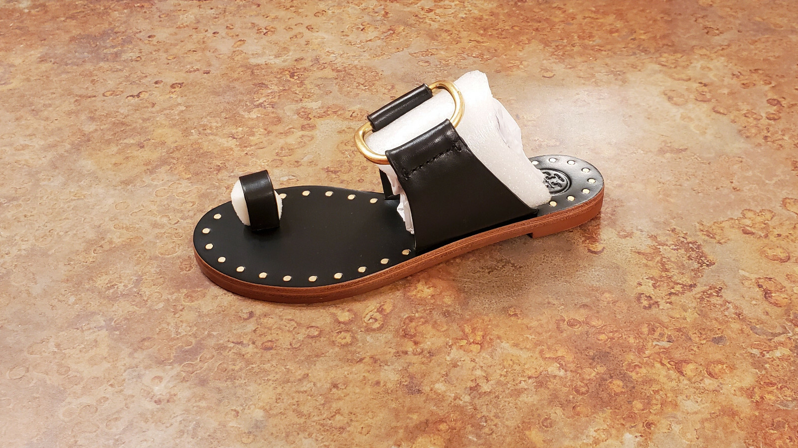 ravello toe ring sandal