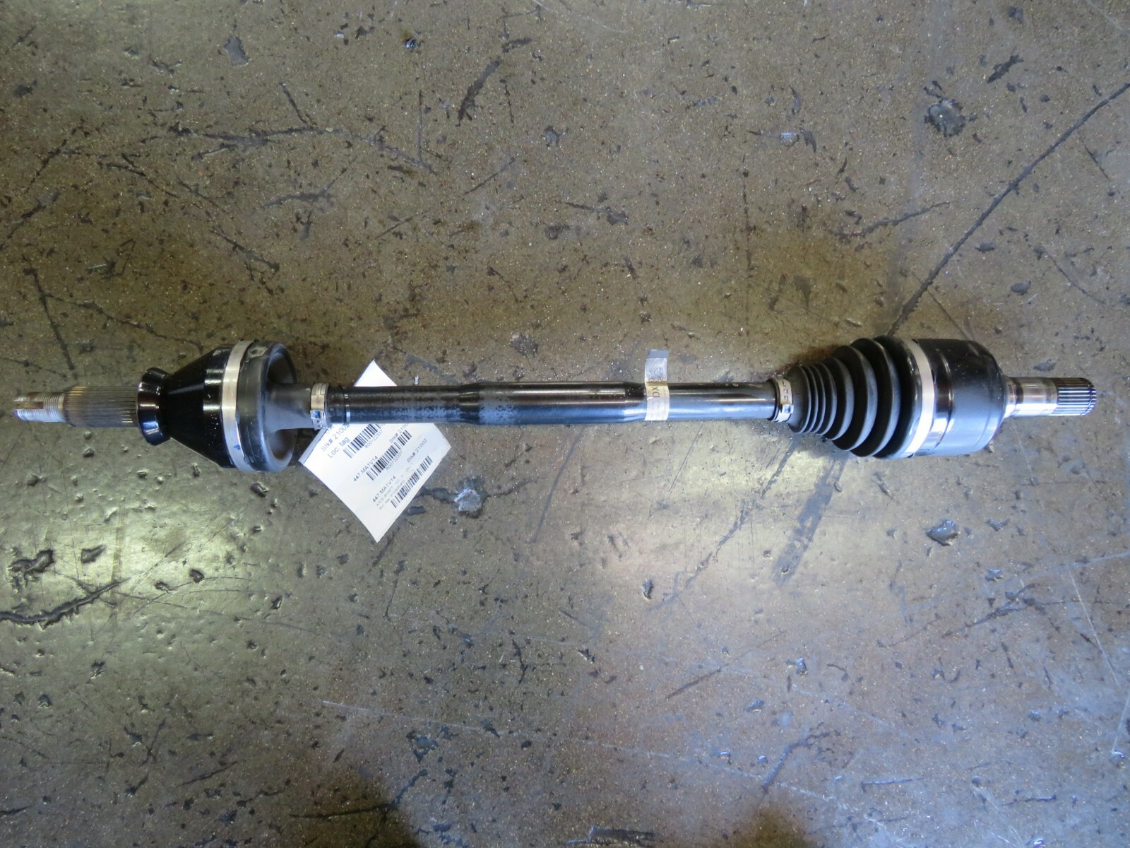 Maserati Ghibli, RH, Right Rear, Axle Shaft, Used, P/N 670005453