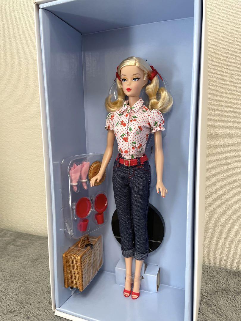 CHERRY PIE PICNIC Barbie Doll with Box 2015 Limited From Japan