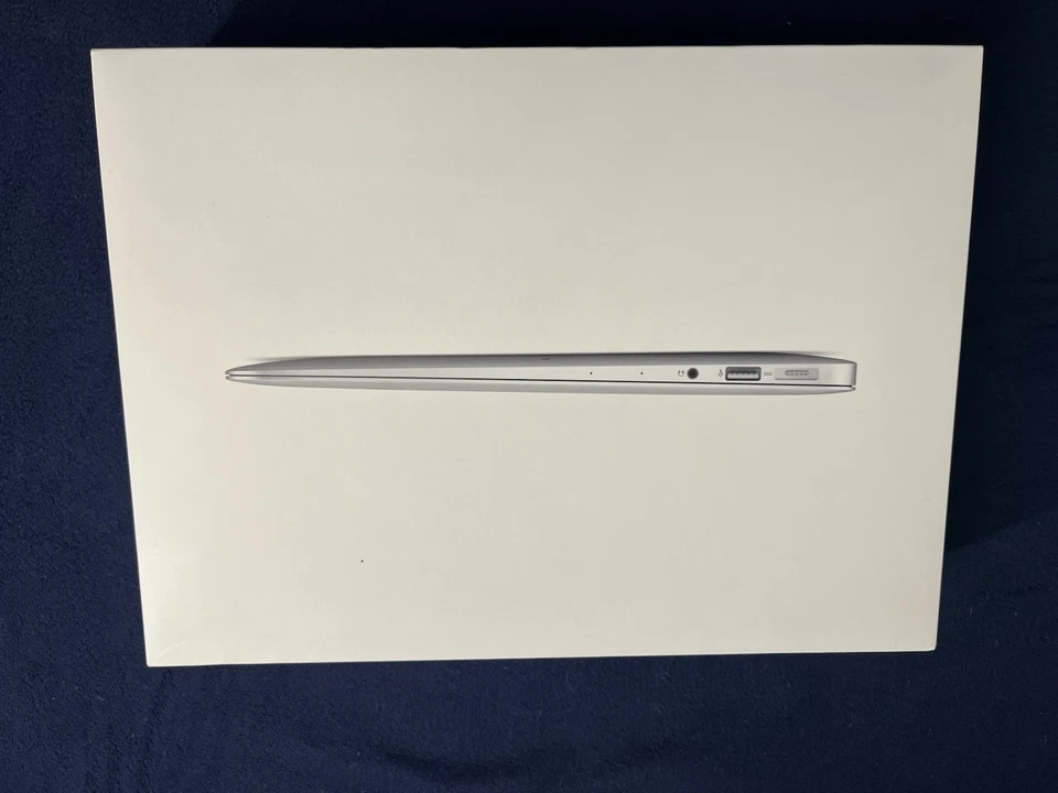 Apple MacBook Air 13 A1466 2015 i5 1,6Ghz 8GB 128GB Erste Wahl - Bild 3 von 4