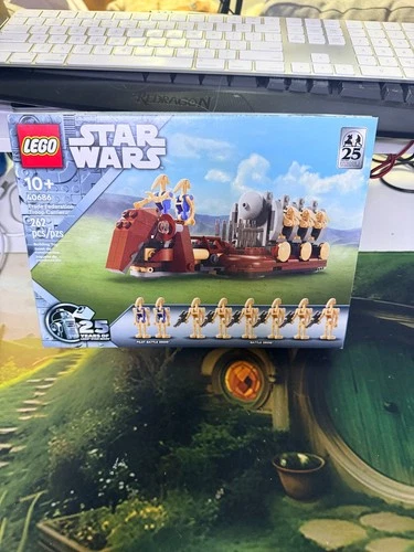 Brand New LEGO Star Wars Trade Federation Troop Carrier (40686)