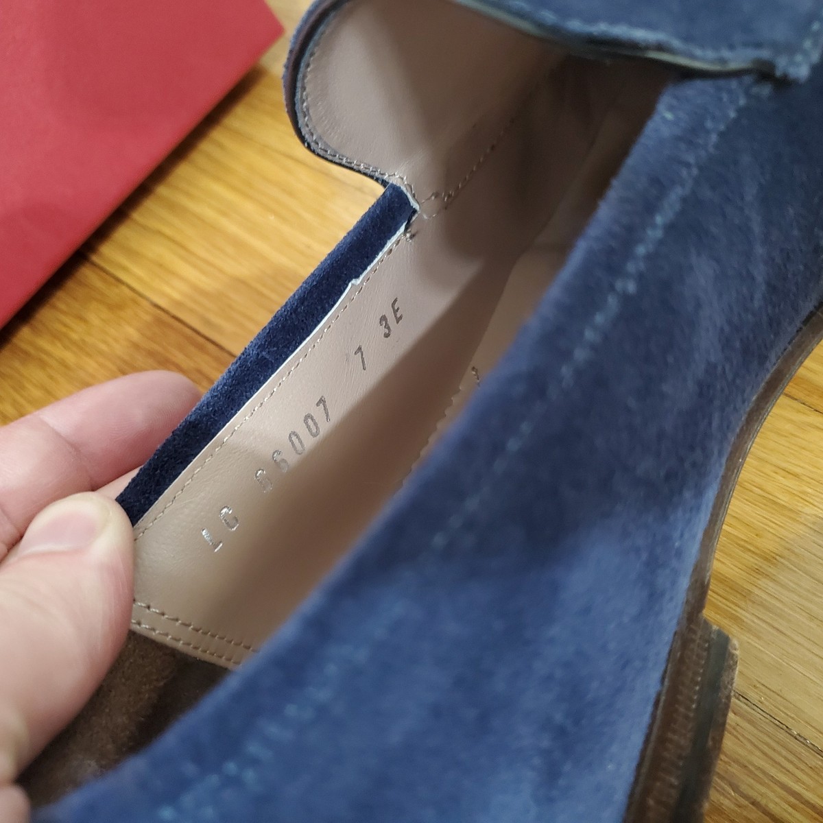 Salvatore Ferragamo Mens Blue Suede Gancini Chain Bit Logo Loafers size 7 EEE Salvatore Ferragamo Mens Blue Suede Gancini Chain Bit Logo  main image 2