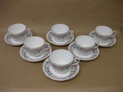6 Aynsley Wild Tudor Teetassen & Untertassen ~ 1. Qualität ~ English Bone China