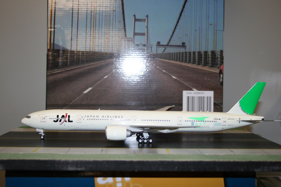Phoenix/Eagle 1:200 JAL Japan Airlines Boeing 777-300ER JA731J