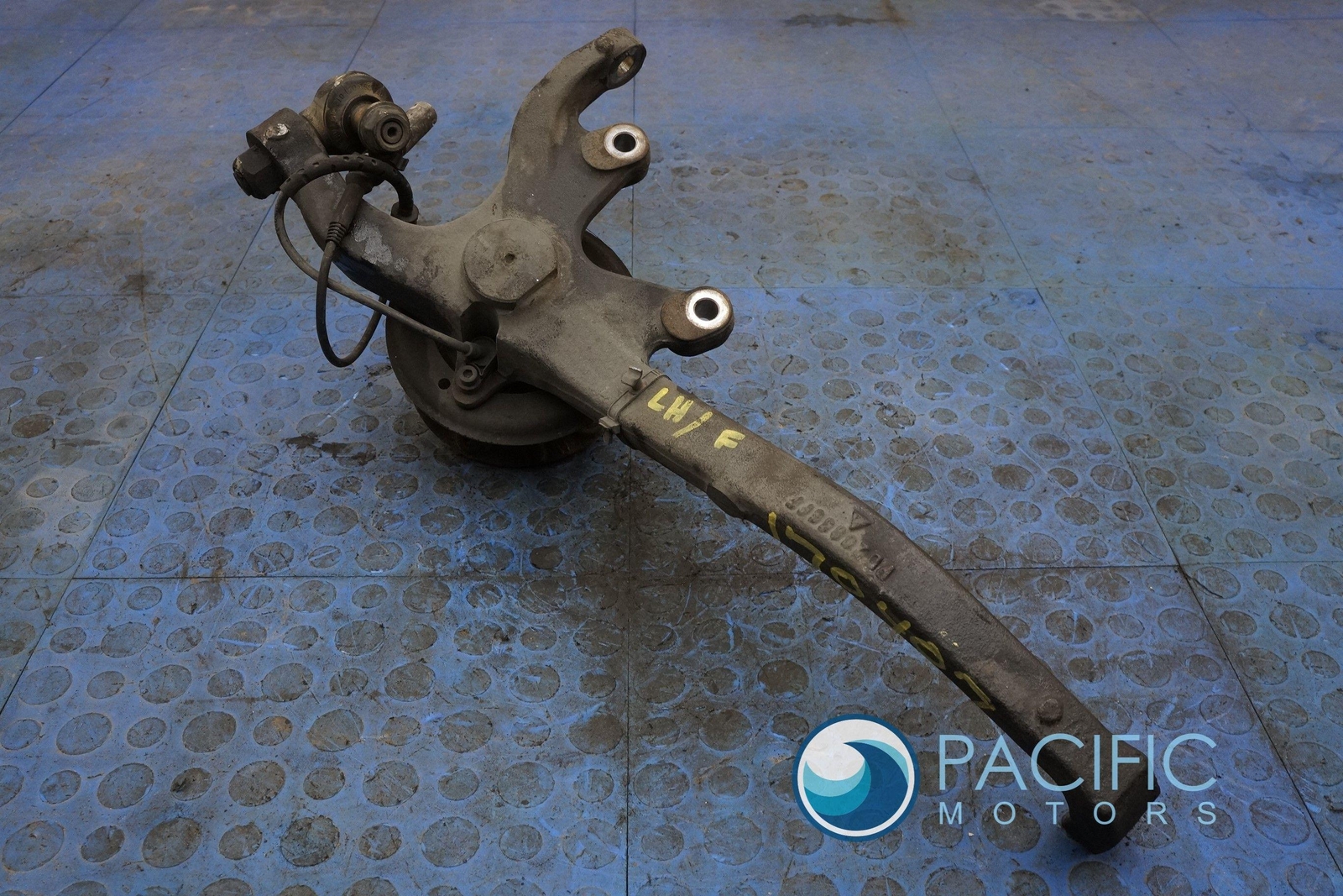 Front Left Driver Spindle Knuckle Hub Wheel Bearing PD25455PH Bentley Arnage