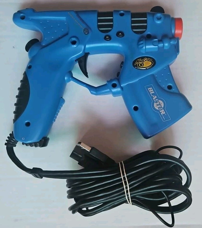 MAD CATZ BLASTER LIGHT GUN FOR PS1 & PS2 PLAYSTATION 1 2 MAD CATZ BLASTER LIGHT GUN FOR PS1 & PS2 PLAYSTATION 1 2