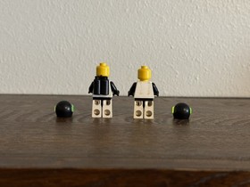 LEGO 6981 Blacktron II Aerial Intruder (Missing 2 Pieces See Pics)